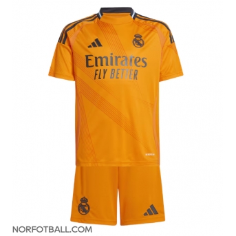 Billige Fotballdrakt Real Madrid Replika Bortedraktsett Barn 2024-25 Kortermet (med bukser)